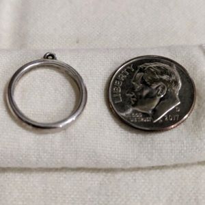 James Avery